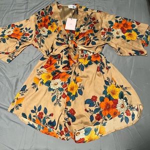 NWT Silk Hello Molly Wrap Cutout Romper - Size Large